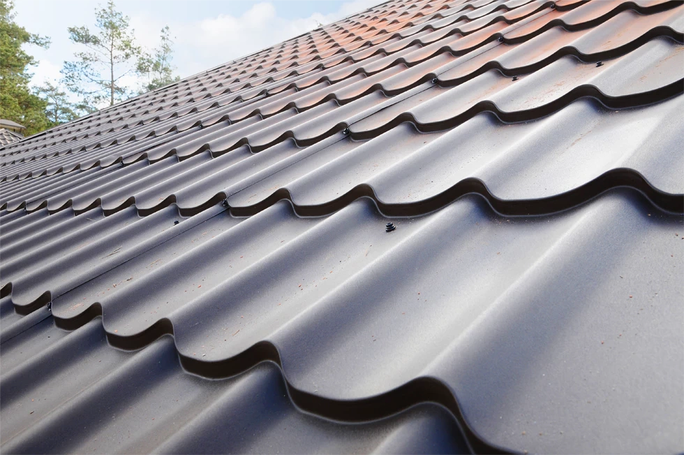 The Pros and Cons of Metal Roofing Is It the Right Choice for Your Home