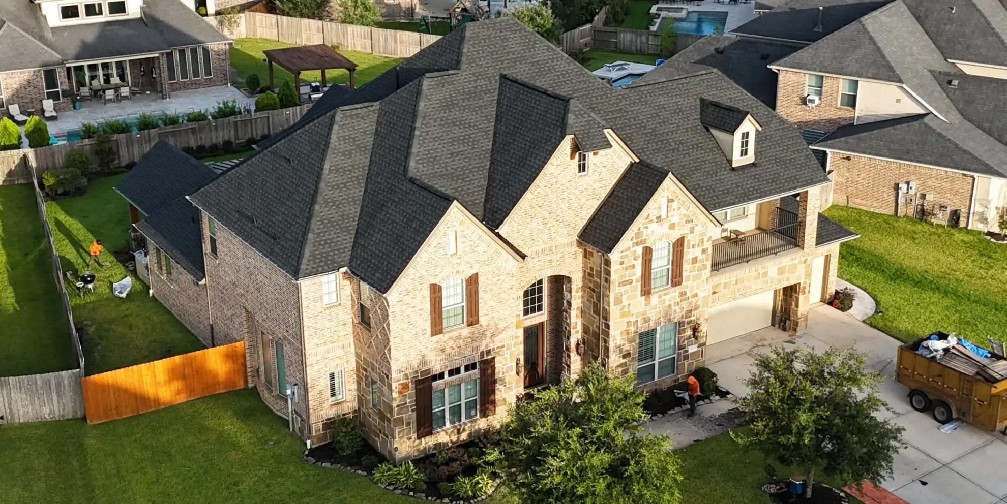 full residential house roofing